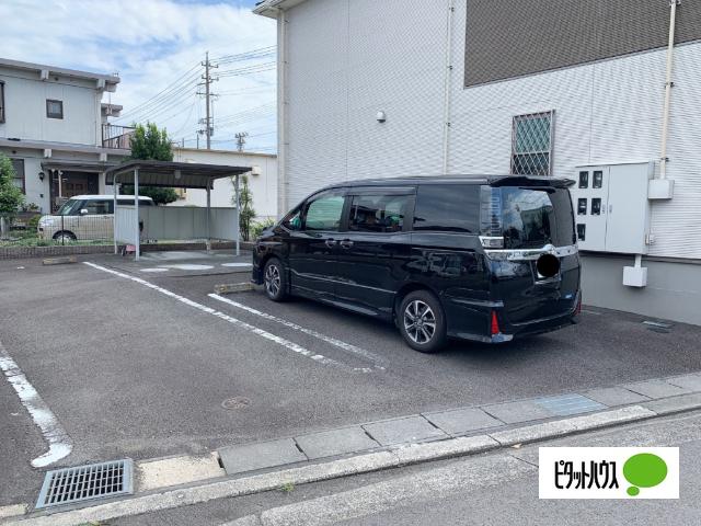 プチ　ボヌール（101） 駐車場