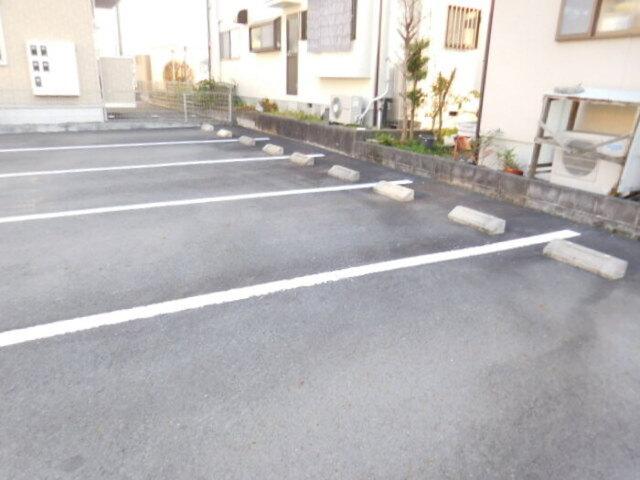 シェ・リールＡｏｋｉ−Ｂ（101） 駐車場