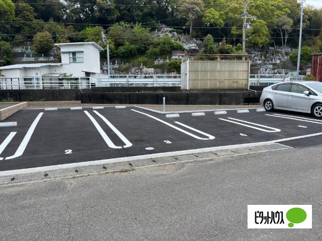 ハイム　ウィステリア（203） 駐車場