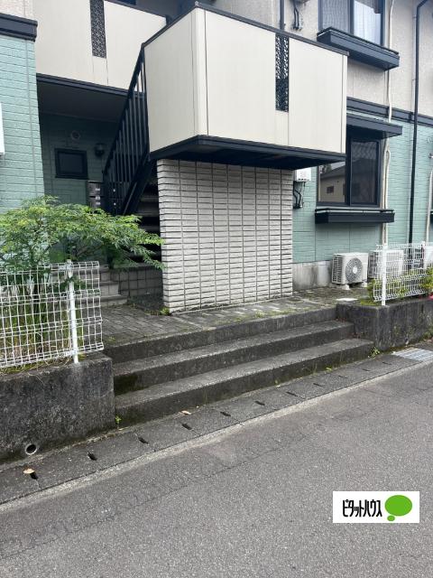 ソレイユイトウ　A（102） エントランス