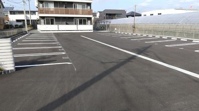 フェリシア（203） 駐車場