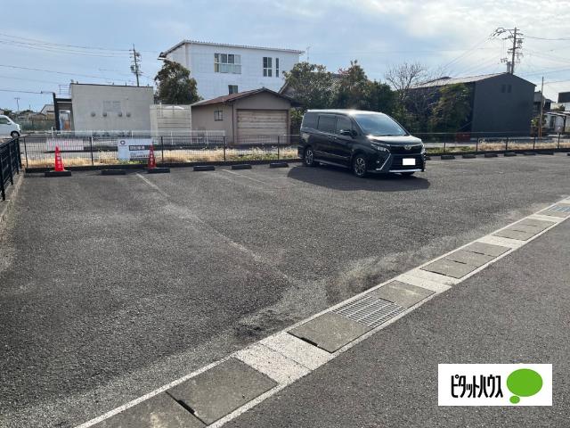 モナリエ小石川（103） 駐車場