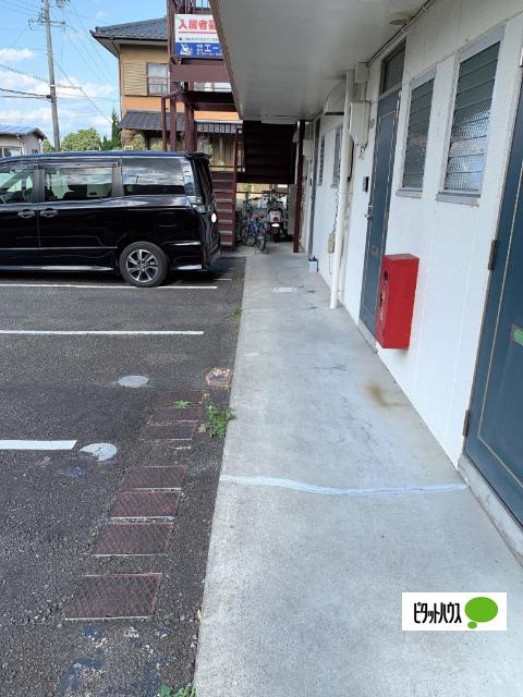 プラスアップ（301） エントランス