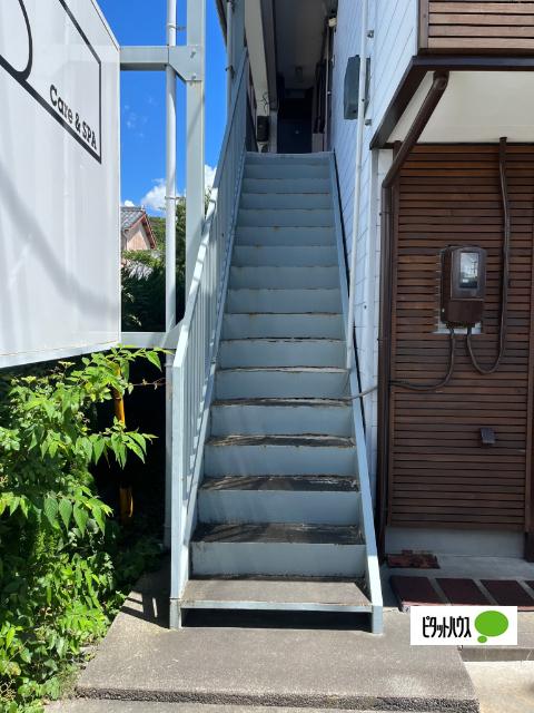 コーポ城山（2F南） エントランス
