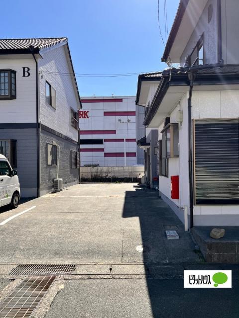 アメニティハウス（D） 駐車場