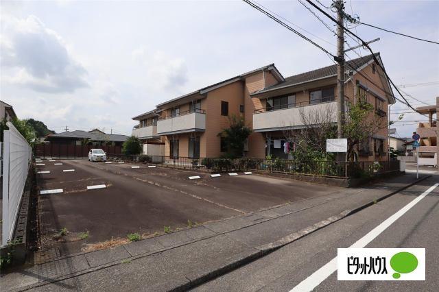 リバーシティ杉森AB（A202） 駐車場