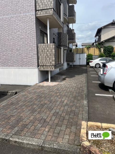 セントラルハイツＣ・Ｄ（D102） エントランス