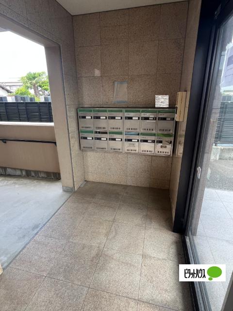 西焼津メゾン小石川（102） ロビー