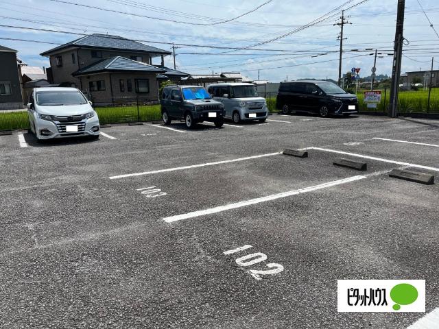 アルデーアピーノ（103） 駐車場