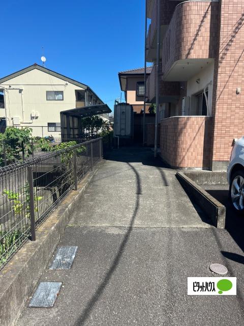 ユーミー築地（102） エントランス