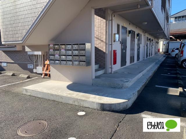 ノーヴァⅠ（102） エントランス