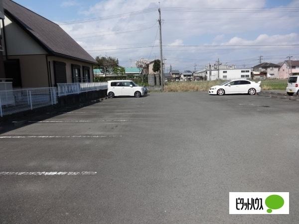 フローラ泉町A 物件画像
