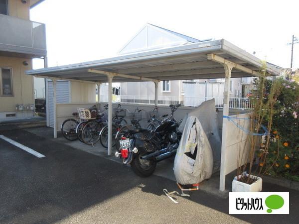 カーサレチェンテB 物件画像