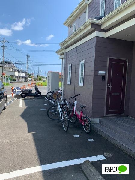 カーサシオタＢ 物件画像