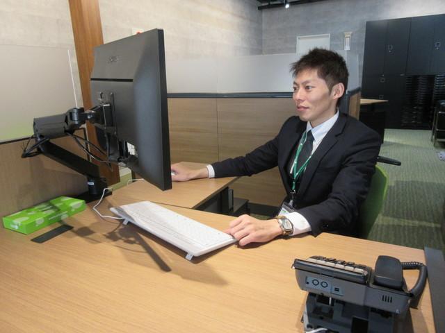 スタッフ画像