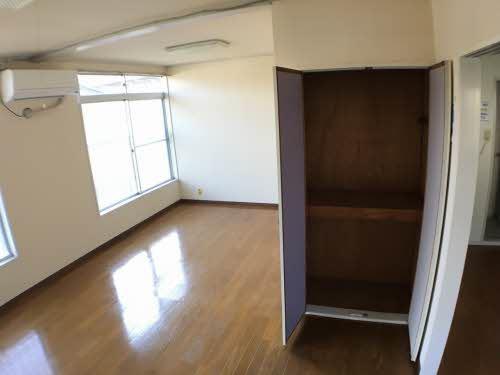ル・ベラージュ（202） 収納