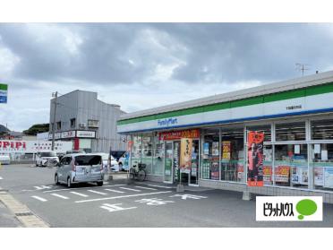 ファミリーマート下関富任町店：1027m