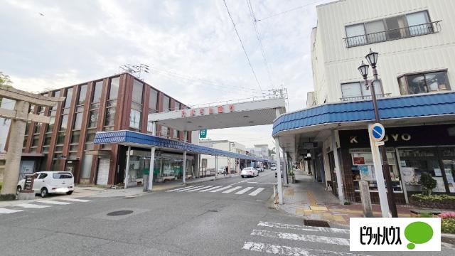 乃木さん通り商店街：350m
