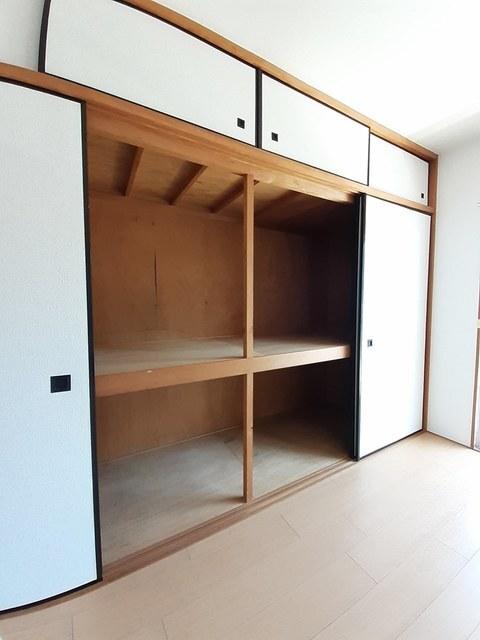 ドエルⅢ（301） 収納