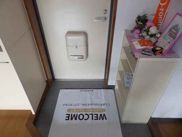 グレイスハイツ今浦（402） 玄関