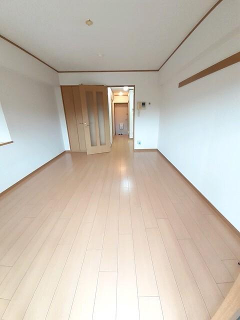 ゲイブルズ（210） 室内