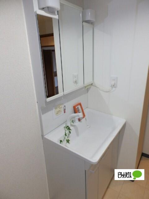 リバティ東観音（302） 部屋画像