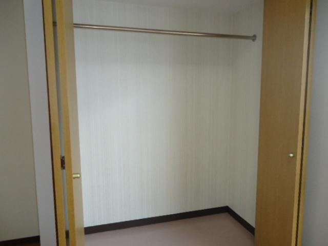 グレイスハイツ今浦（307） 収納
