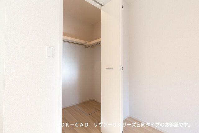 エム・ワイ　ポポラⅠ（102） 収納