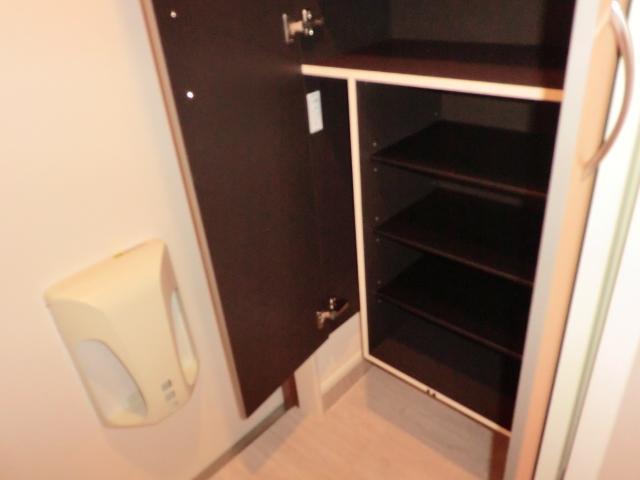 コンフォース栄 部屋画像
