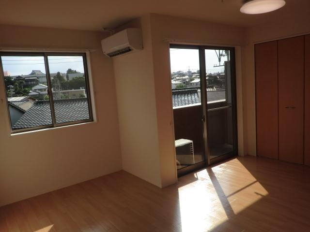 コンフォース栄 部屋画像