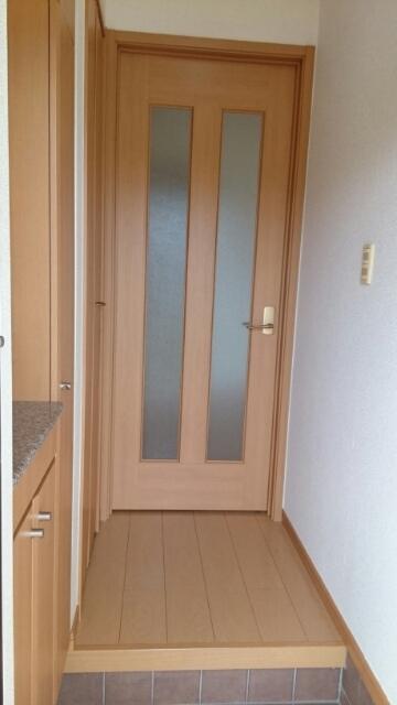 勇駿Ⅰ番館（103） 玄関