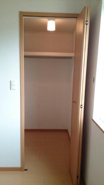 勇駿Ⅰ番館（103） 収納