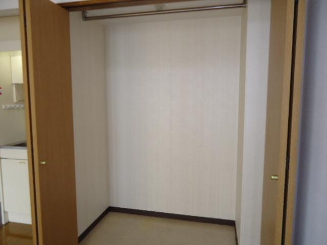 グレイスハイツ今浦（304） 収納