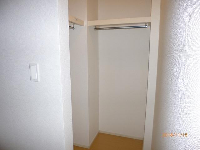 サンリットヒル　Ⅲ（105） 収納