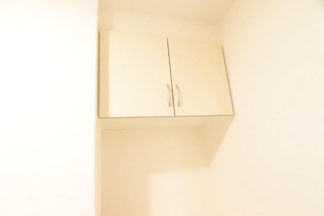 ルピナス咲 部屋画像