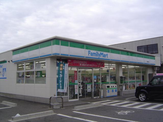 ファミリーマート下関伊倉店：605m