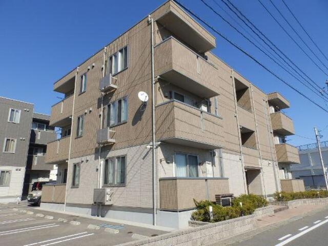 コンフォール　コート（303） 外観