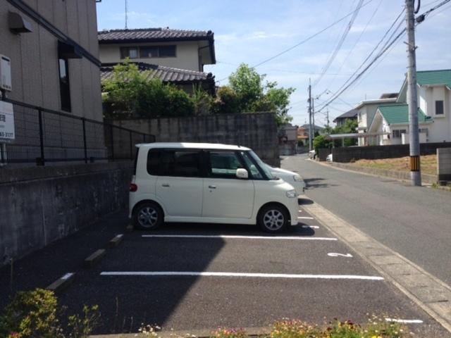 セジュールゆたか（202） 駐車場