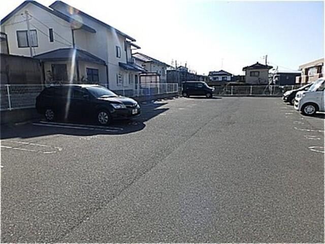 オッツ センチュリー（307） 駐車場
