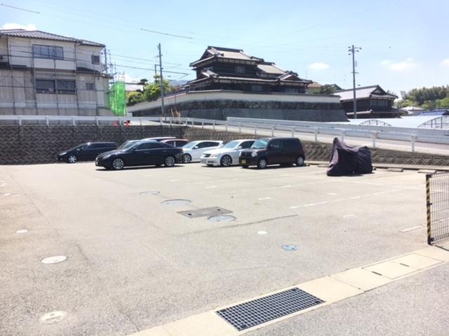クリオコート　A棟（A103） 駐車場