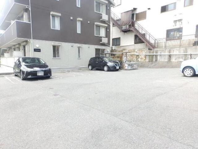 フォルテ　アーバン（203） 駐車場