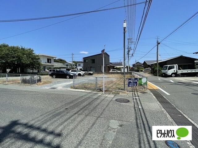もん駐車場（1） 駐車場