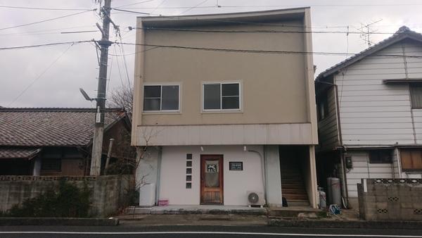 吉見本町二丁目店舗付アパート 外観