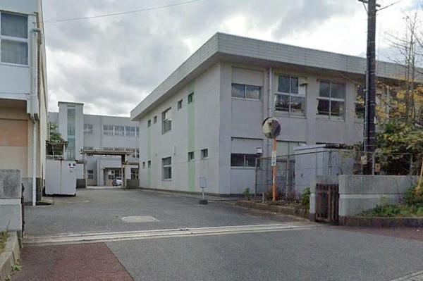 中学校