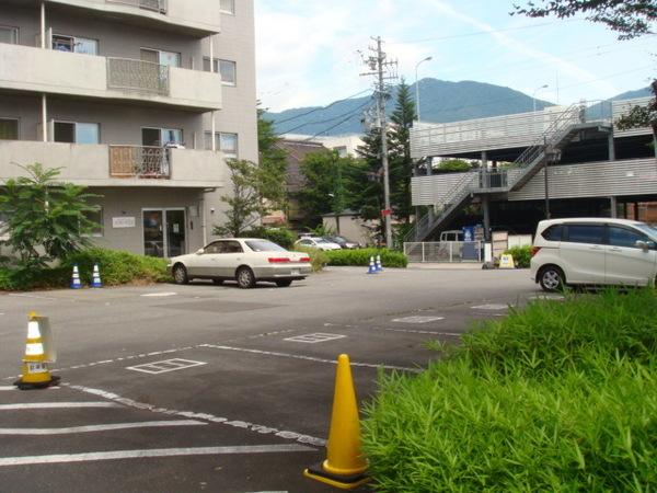 上田第一コーポ 駐車場