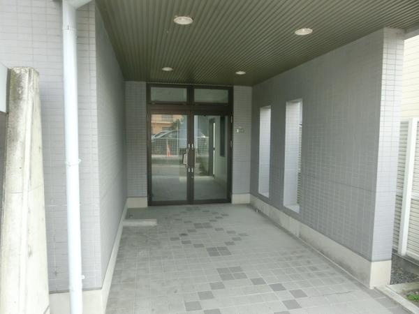シャインパレス中村 エントランス