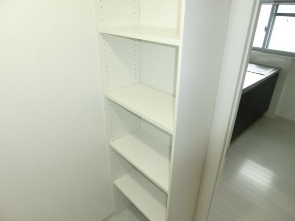 和泉町ビル 収納