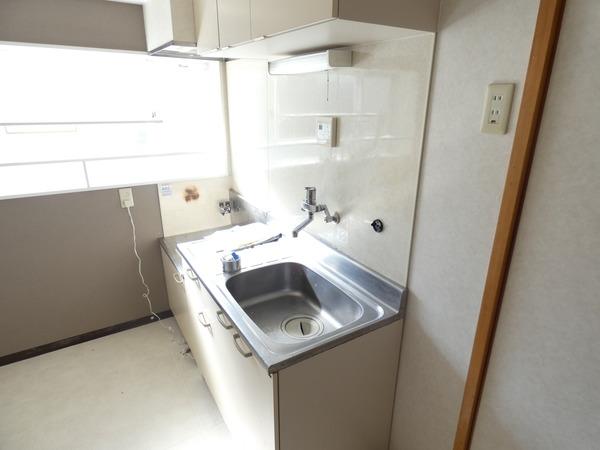 新諏訪ハイツ キッチン