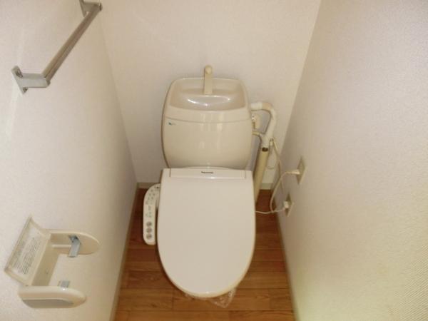 フレグランスオザワ トイレ