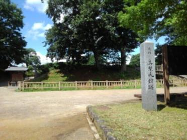 高梨館跡公園：400m